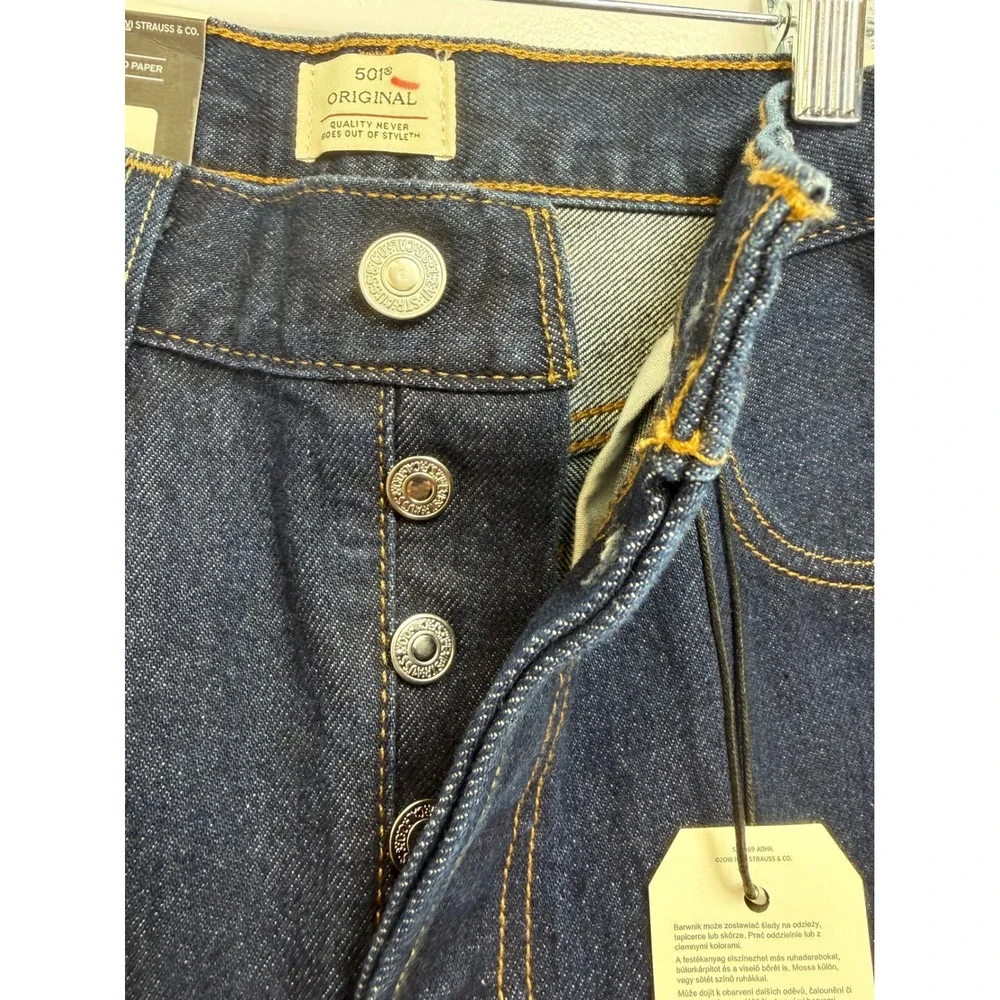 Levis 501 Original Dark Wash Straight Leg Button Fly Jeans 30x30 (EE32)NEW
